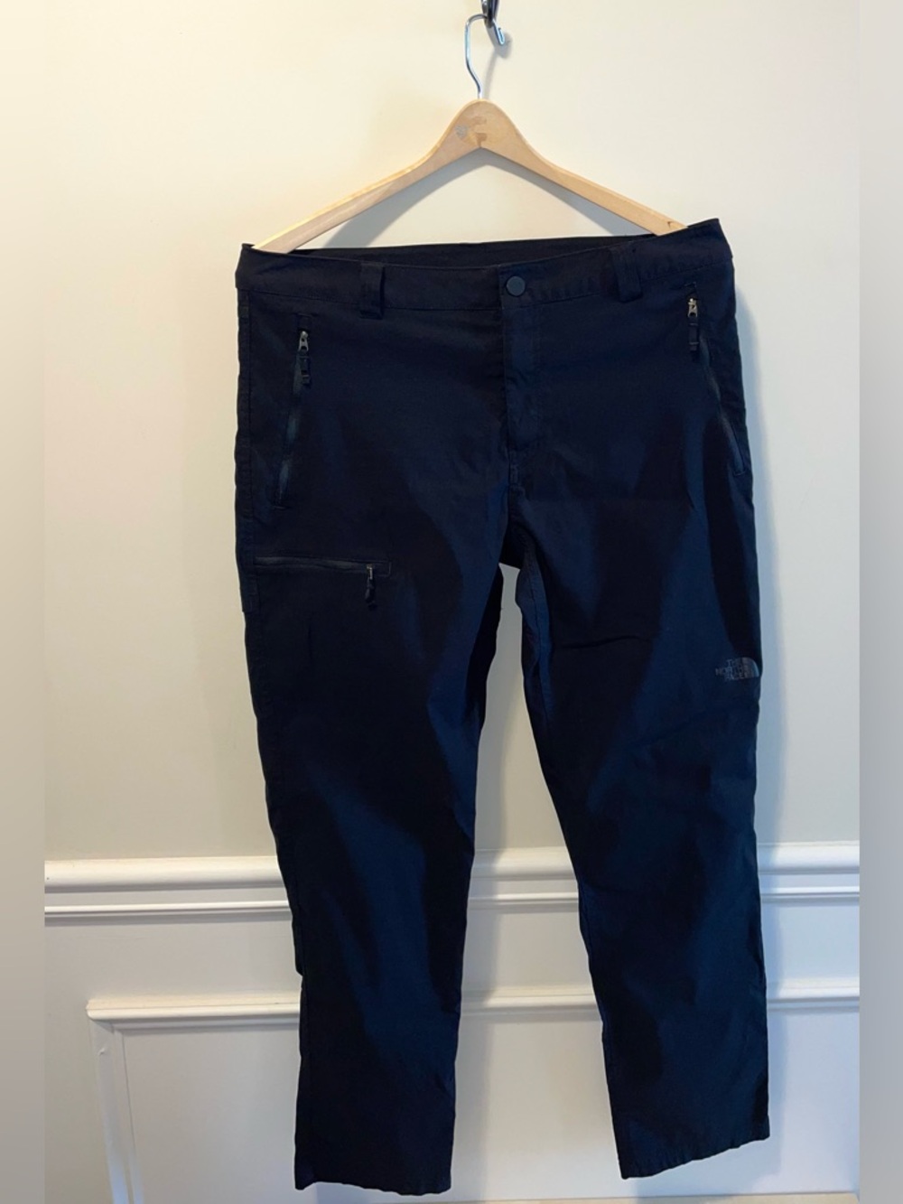 North Face 34 Black NF0A7V3B Retrac Tech III Zip Pocket Mens Cargo Pants
